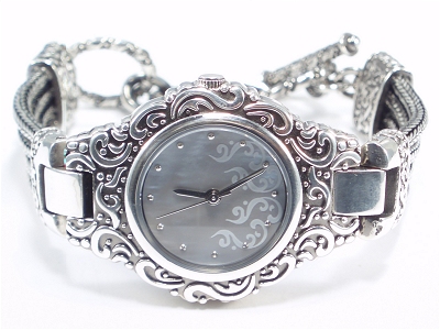 Suarti tulang naga bracelet watch