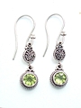 Suarti Peridot Dangle Earrings