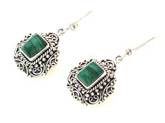 Suarti collection filigree malachite wire earrings