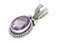 suarti oval amethyst pendant